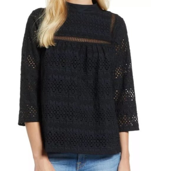 NWT VINEYARD VINES Womens' Mock Neck Eyelet Top Blouse Black Size 6 $128.00 - Picture 1 of 8